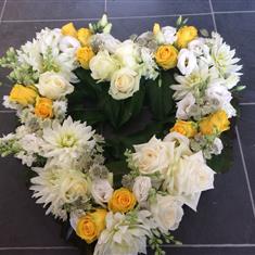 Open heart Yellow &amp; White 