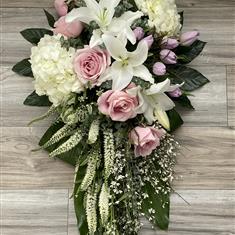 Luxury Single Ended Spray Pinks